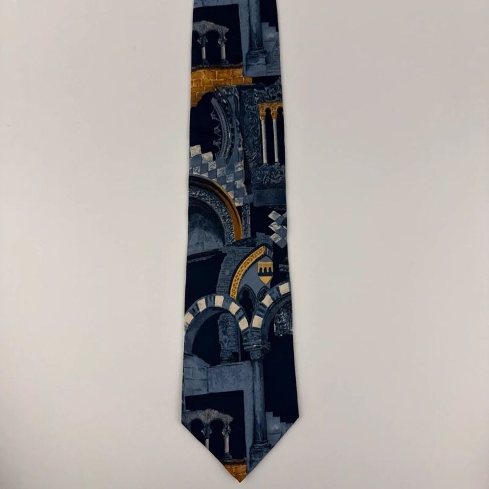 Structure Tie Usa Silk Architecture Gothic Columns Arches Necktie Vtg/Rare